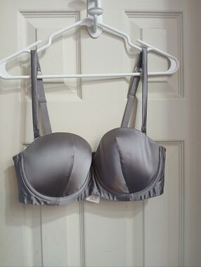Wolford  Silk Polyester Shell Bra Size 38C Gray Luxury Designer Cup Mesh Back